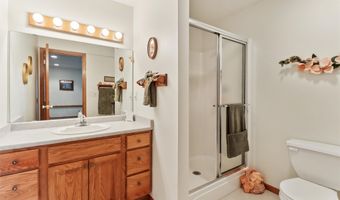 1106 Cassidy Curv, Adel, IA 50003