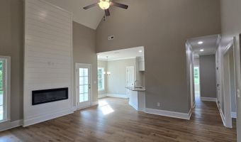 793 Fairway Rd, Ayden, NC 28513