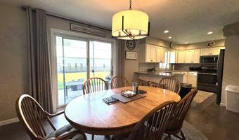 2326 SE Crystal Ave, Aberdeen, SD 57401