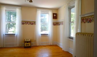 42 Thirteenth St, Bangor, ME 04401