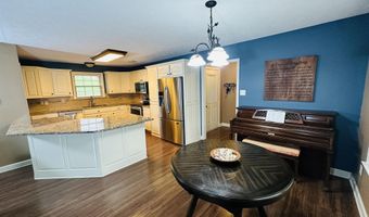 106 Martha Jean Ln, Beebe, AR 72012