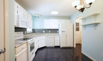 1524 LINKSIDE Dr, Atlantic Beach, FL 32233