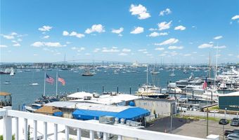 31 Coddington Wharf 24, Newport, RI 02840
