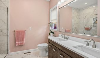 46 Lilyana Way, Cranston, RI 02920