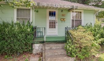 2801 Hillcrest Ave, Alton, IL 62002