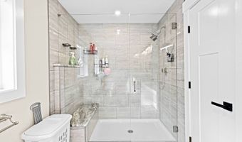 8 Big River Rd, Coventry, RI 02816