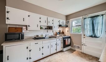 1009 E NORTHERN Pkwy, Baltimore, MD 21212