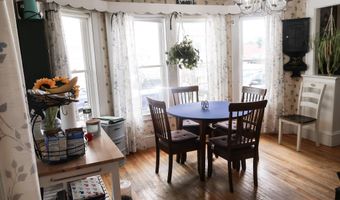 4 Amherst St, Augusta, ME 04330