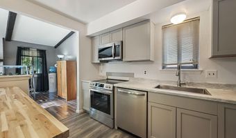 118 QUAIL HOLLOW Dr, Dover, DE 19904