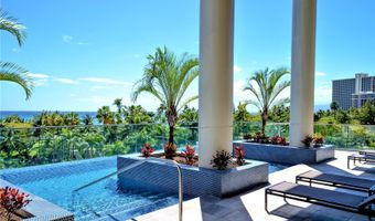 223 Saratoga Rd 2601, Honolulu, HI 96815