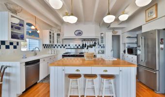 21951 Tarragona Way, Astor, FL 32102