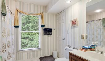 14302 DELCASTLE Dr, Bowie, MD 20721