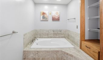 603 E Main St, Anna, OH 45302