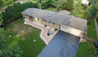 10308 Kenilworth Ave, Algonquin, IL 60102