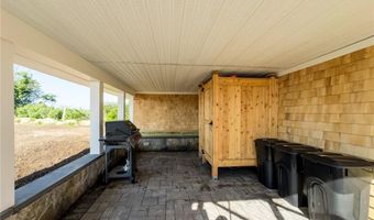 446 Atlantic Ave, Westerly, RI 02891