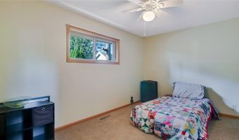 612 Loring St, Altoona, WI 54720