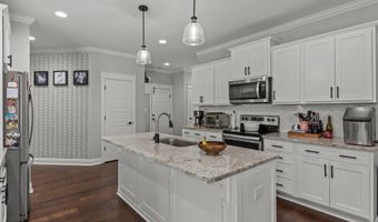 590 Legacy Lakes Way, Aberdeen, NC 28315