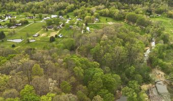 74 Muncy Ln, Ashland, KY 41102