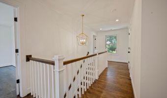 2100 PATRICK HENRY Dr, Arlington, VA 22205