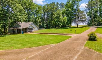 319 Rogers Ave, Bruce, MS 38915