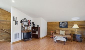 461 Hilltop Rd, Cascade, ID 83611