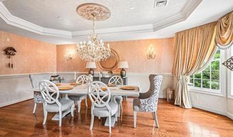 434 MEETINGHOUSE Rd, Ambler, PA 19002