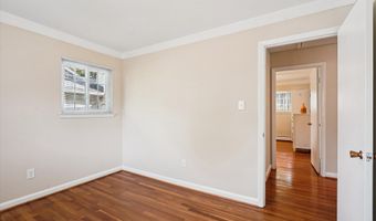 6216 ROCKHURST Rd, Bethesda, MD 20817