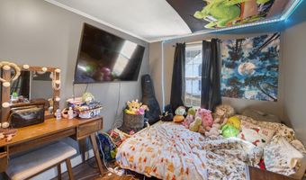 238 Swan Lake Ave, Belfast, ME 04915