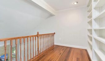 10127 CRESTBERRY Pl, Bethesda, MD 20817