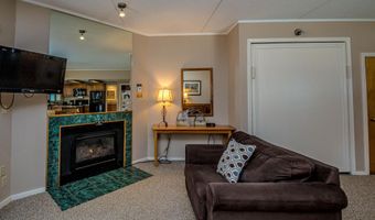 9 F River Run Dr, Bartlett, NH 03838