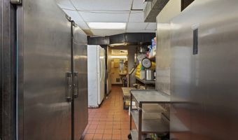98-042 Kamehameha Hwy W, Aiea, HI 96701