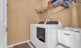 35 Lakeland Dr, Barnegat, NJ 08005