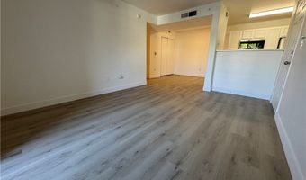 950 Seven Hills Dr 217, Henderson, NV 89052