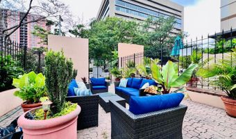 1301 N COURTHOUSE Rd 1107, Arlington, VA 22201
