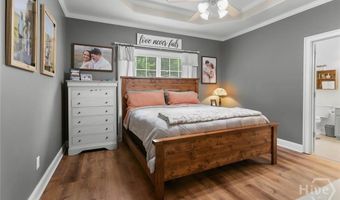 221 Creekside Dr, Arnoldsville, GA 30619