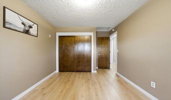 805 SW MT ADAMS Ave, Boardman, OR 97818