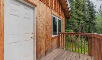 1123 Farmers Loop Rd, Fairbanks, AK 99712