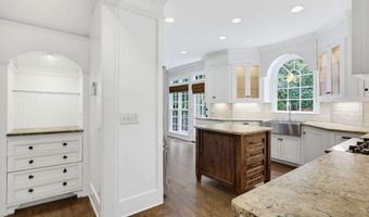 5185 Catalpa Knl, Acworth, GA 30101