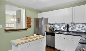 211 W 4th St, Auburn, KS 66402