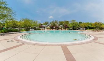 24588 BYRNE MEADOW Sq 302, Aldie, VA 20105