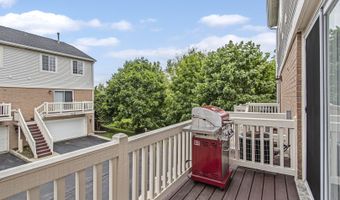 2129 W Concord Ln, Addison, IL 60101