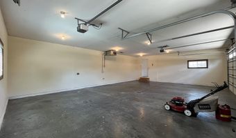 1130 Indian Hills Rd, Brookings, SD 57006