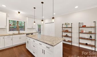 1732 Parson St, Charlotte, NC 28205