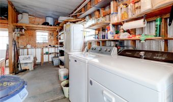 1006 Robin Dr, Barefoot Bay, FL 32976