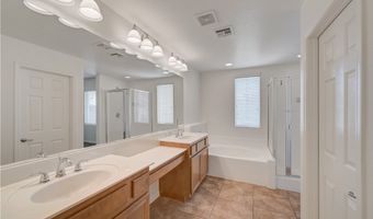 11428 Belmont Lake Dr 102, Las Vegas, NV 89135