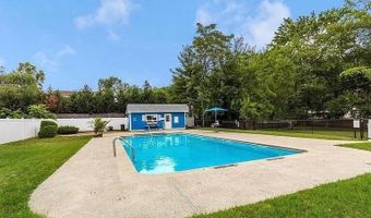 7 King James Ln, Atlantic Highlands, NJ 07716