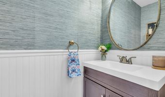 89 Ravenwood Blvd, Barnegat, NJ 08005