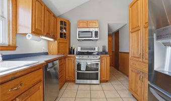 1186 Plymouth Rd, Ashtabula, OH 44004