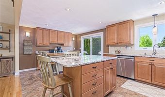 7 Lydia Ave, North Providence, RI 02904