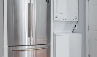 164 AVENUE B 2, Bayonne, NJ 07002